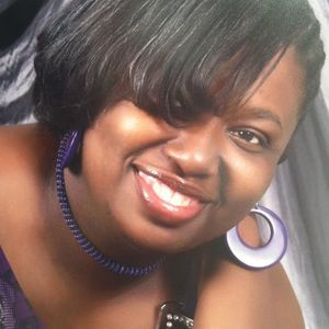 Meet your Posher, Lakeisha